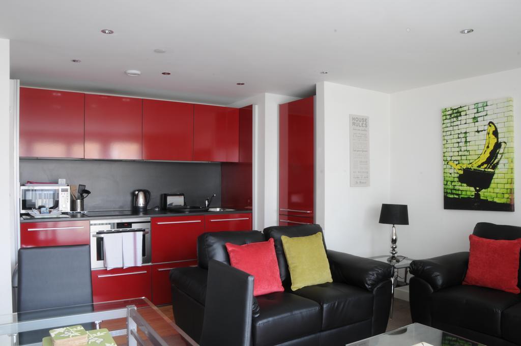 Your Stay Bristol Marsh House Extérieur photo
